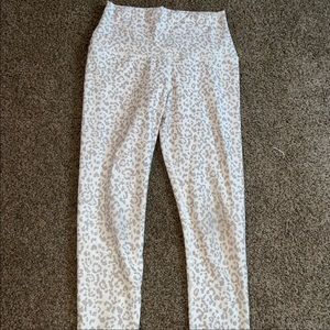 Cheetah leggings